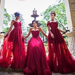 Portia and Scarlett Burgundy Fairytale Formal Dress Medium